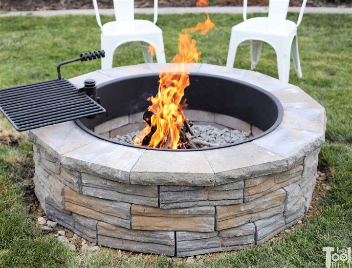 Backyard Firepit with Wall Blocks