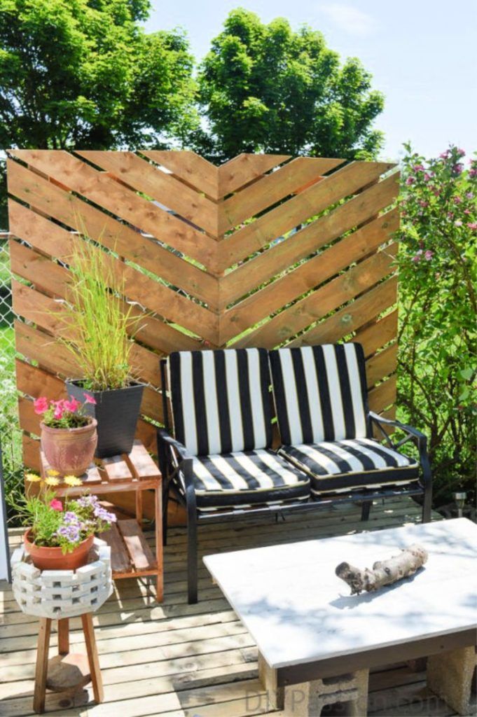 15 Homemade Diy Outdoor Privacy Screen Ideas (2023)