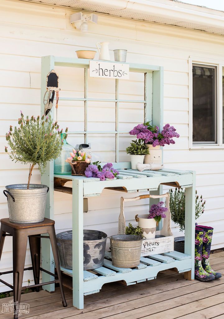 Potting Bench from Pallets