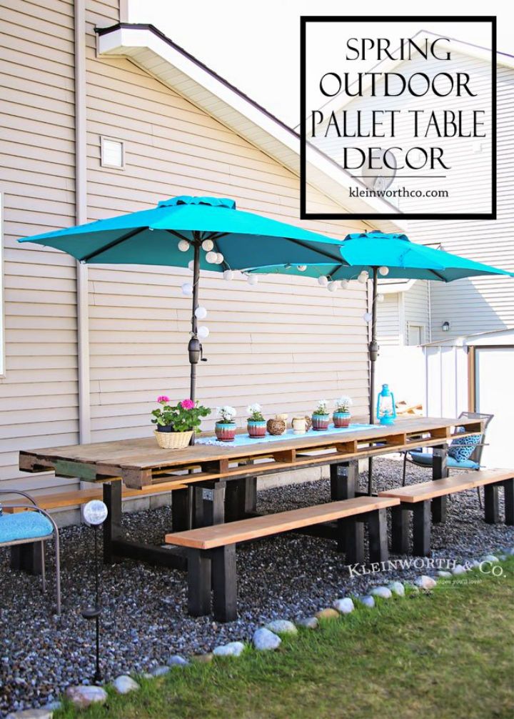 Spring Outdoor Pallet Table