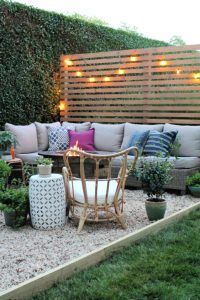 15 Homemade DIY Outdoor Privacy Screen Ideas (2023)