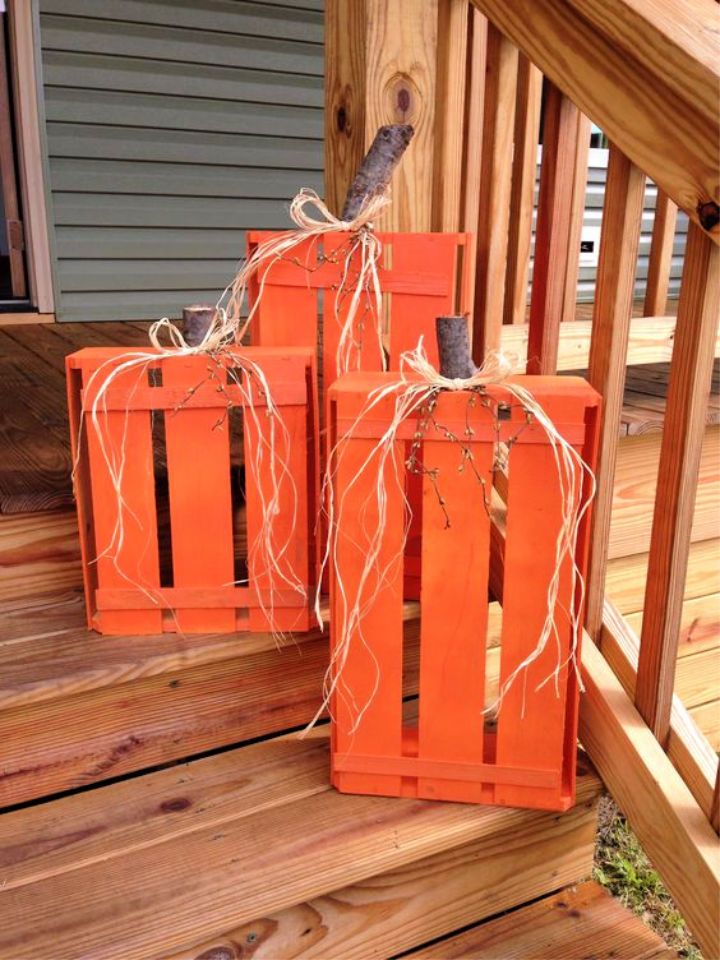 Wooden Crate Pumpkins