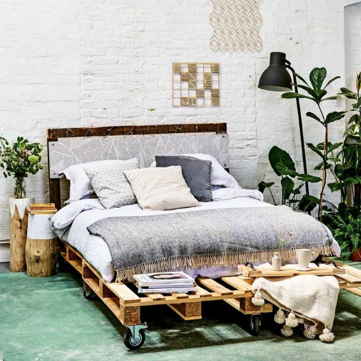 Wooden Pallet Bed