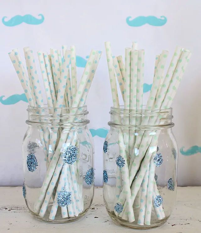 DIY Glitter Polka Dot Mason Jars 1