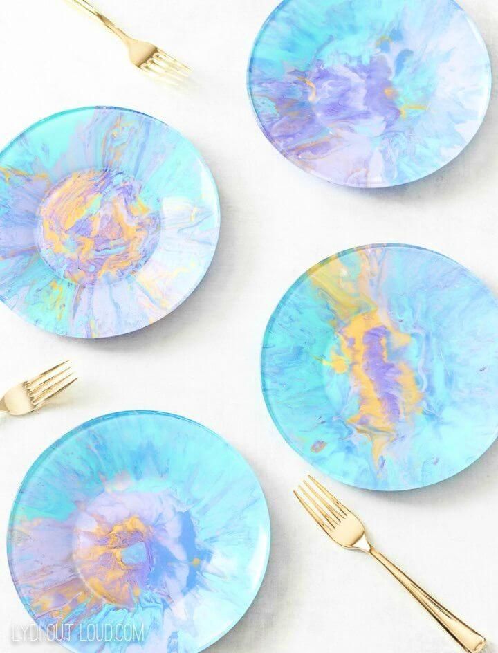 DIY Marbleized Appetizer Plates Paint Pouring Tutorial