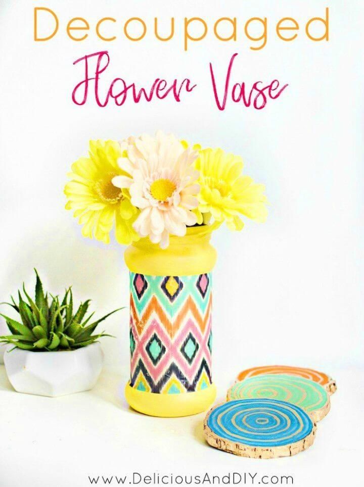How to Make Decoupaged Flower Vase