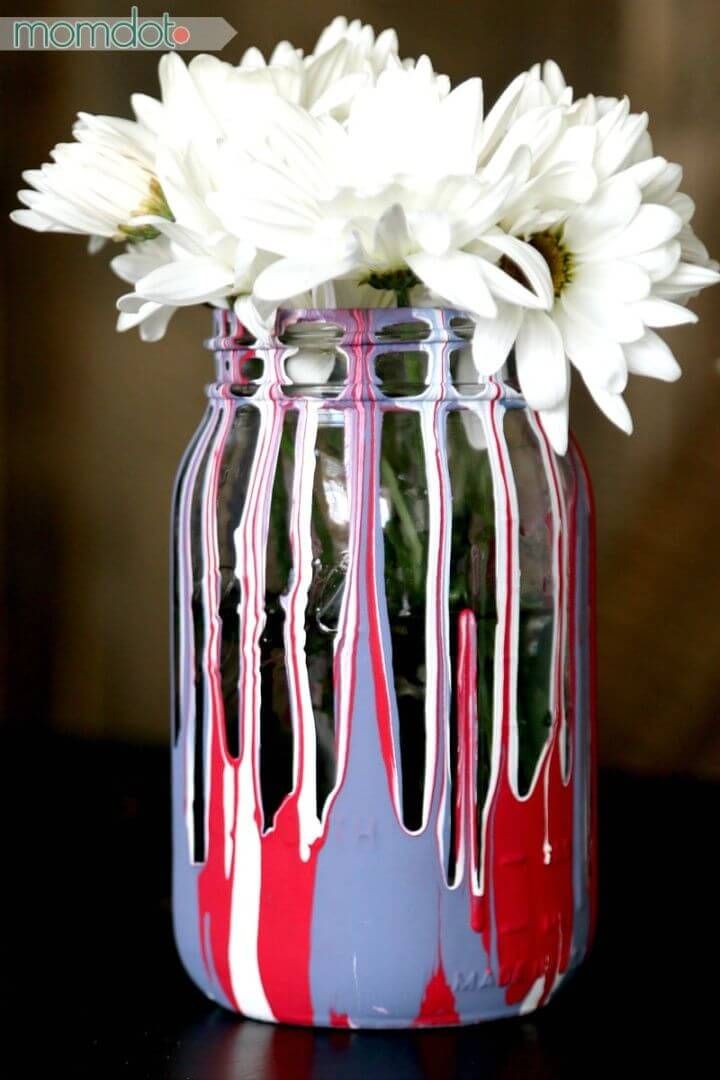 Pretty DIY Drip Painting Mason Jars