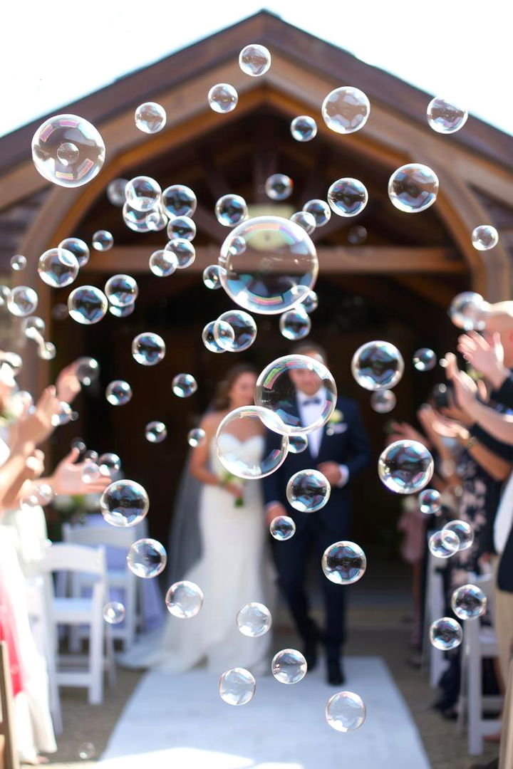 Bubble Extravaganza - 22 Wedding Send-off Ideas