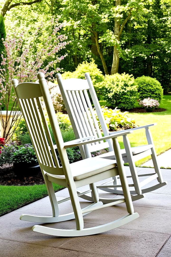 Casual Rocking Chairs - 22 Outdoor Seating Ideas