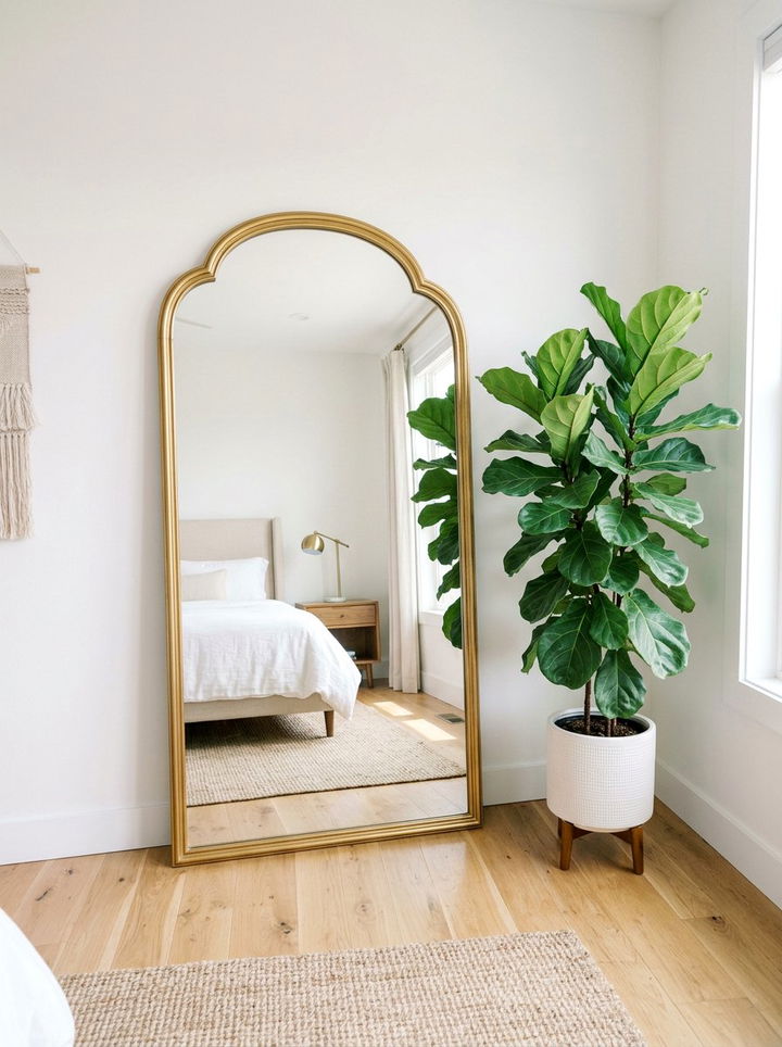 Bedroom Floor Mirror - 30 inexpensive bedroom ideas