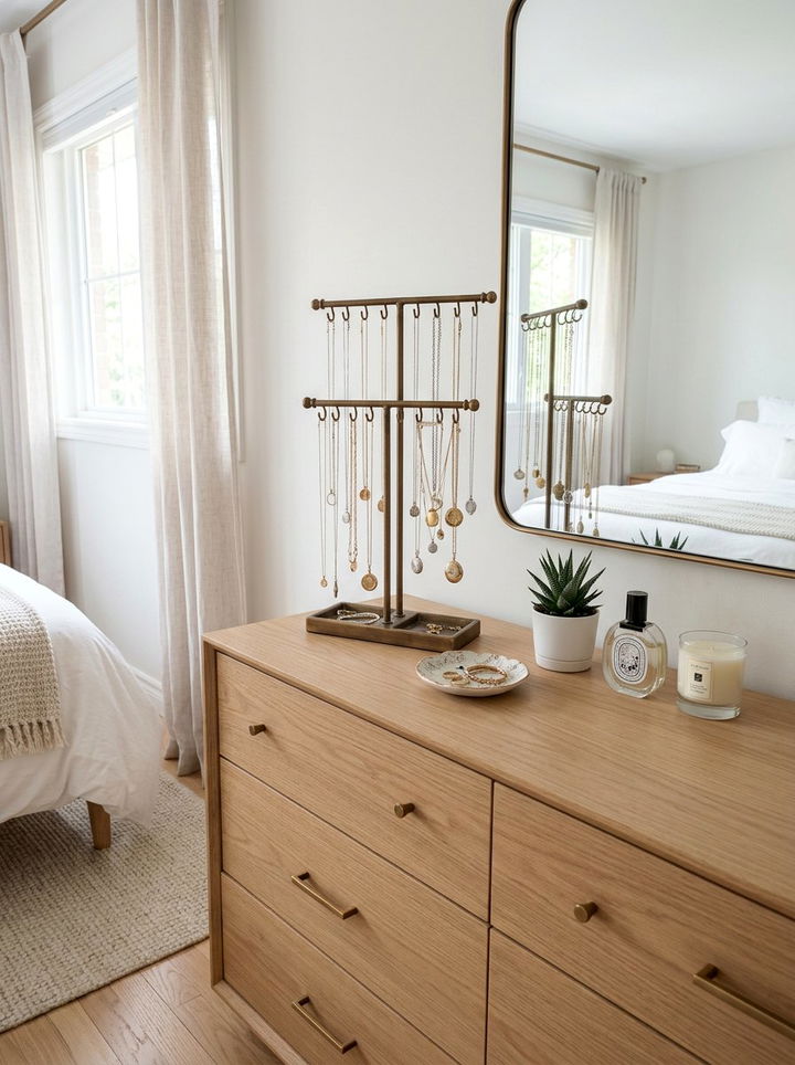 Bronze Jewelry Stand - 30 bronze accent bedroom ideas