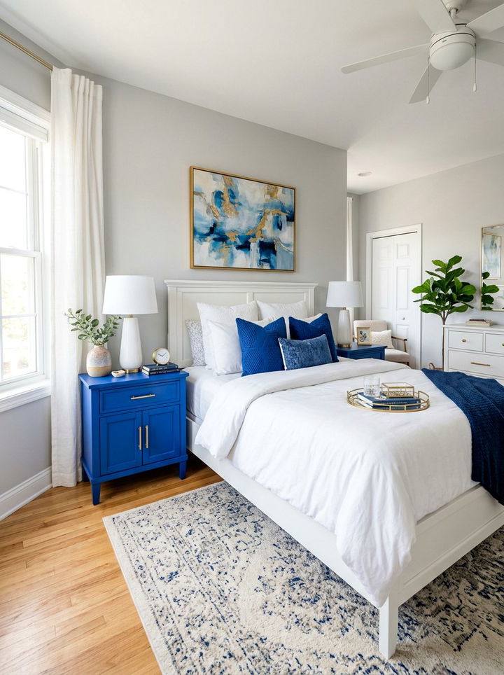 Cobalt Blue Nightstand - 30 cobalt blue bedroom ideas