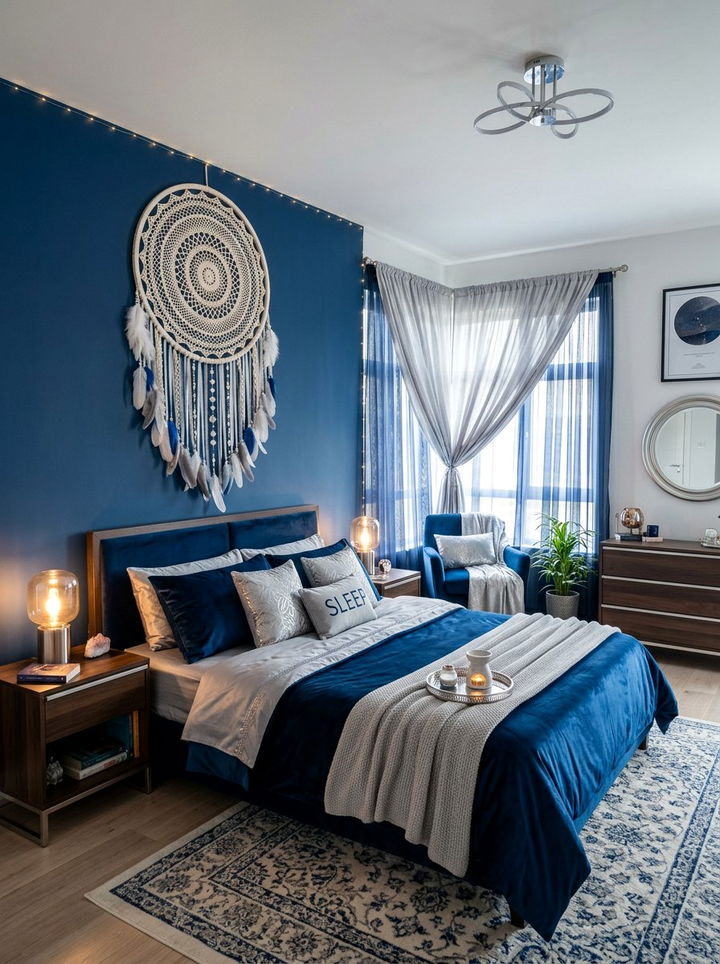 Crochet Dream Catcher - 30 crocheted bedroom ideas