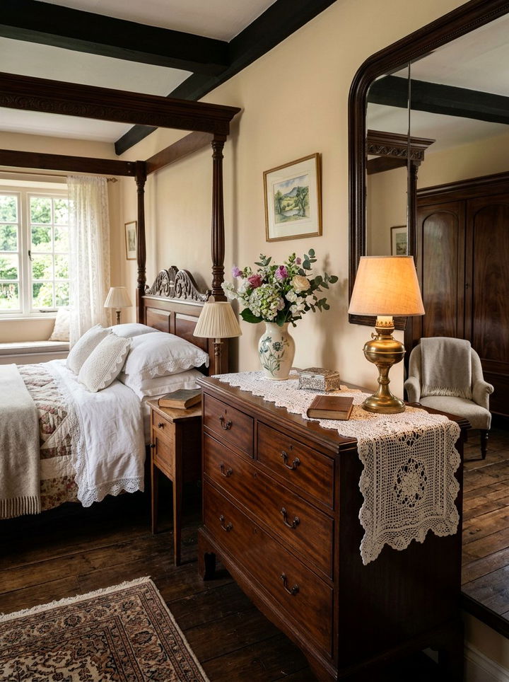 Crochet Table Runner - 30 crocheted bedroom ideas