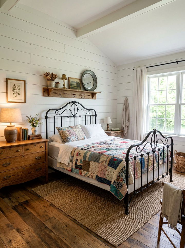 Farmhouse Style Bed - 30 romantic bedroom ideas