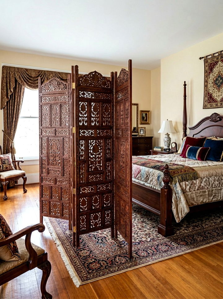 Foldable Wooden Screen - 30 bedroom partition ideas