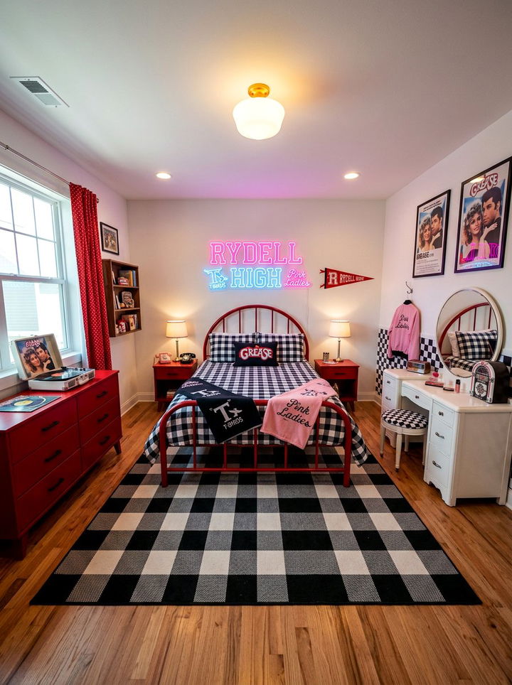 Grease Bedroom - 30 movie themed bedroom ideas