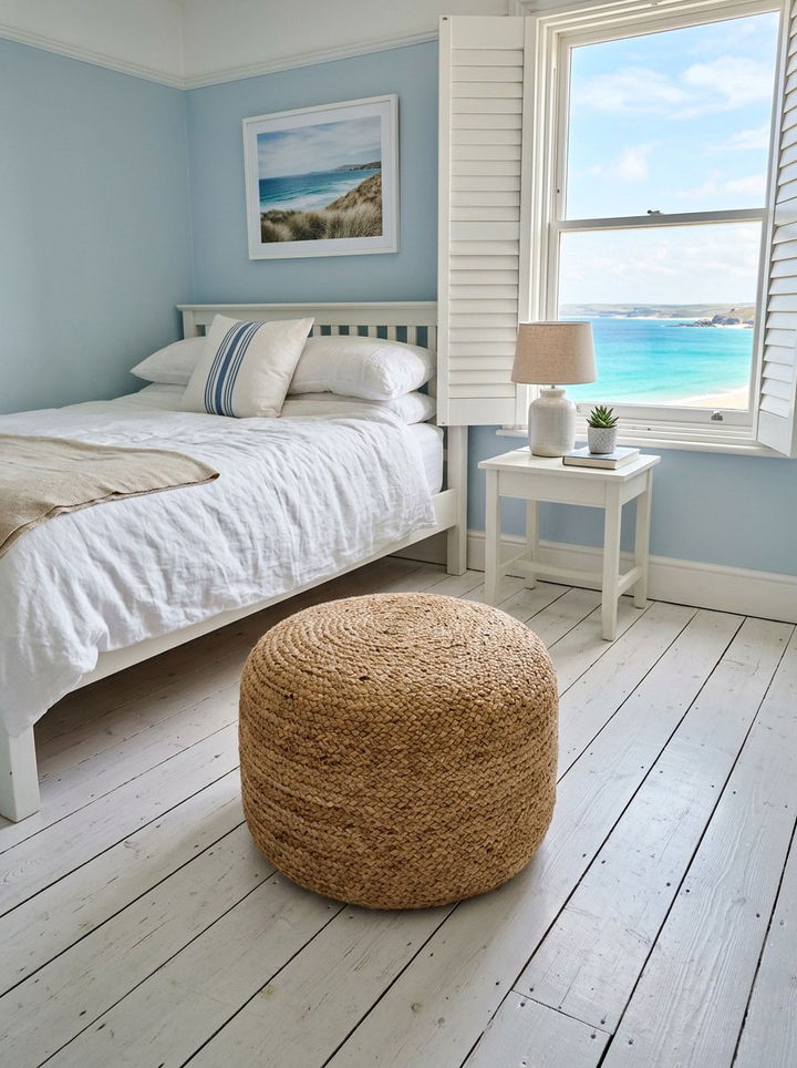 Jute floor pouf - 30 bedroom poufs