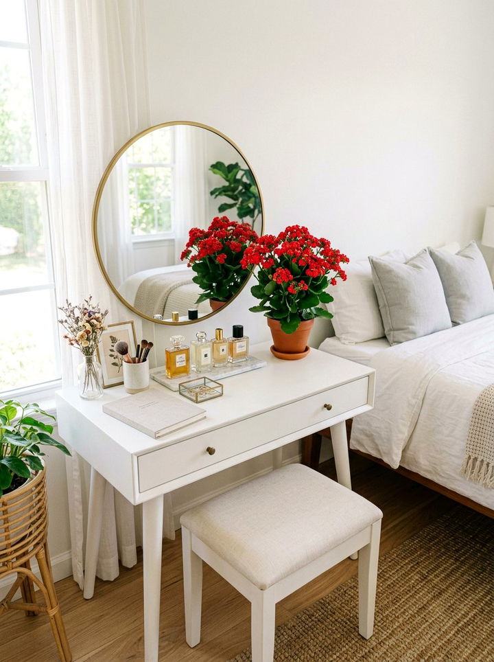 Kalanchoe flowering bedroom plant - 30 bedroom succulents