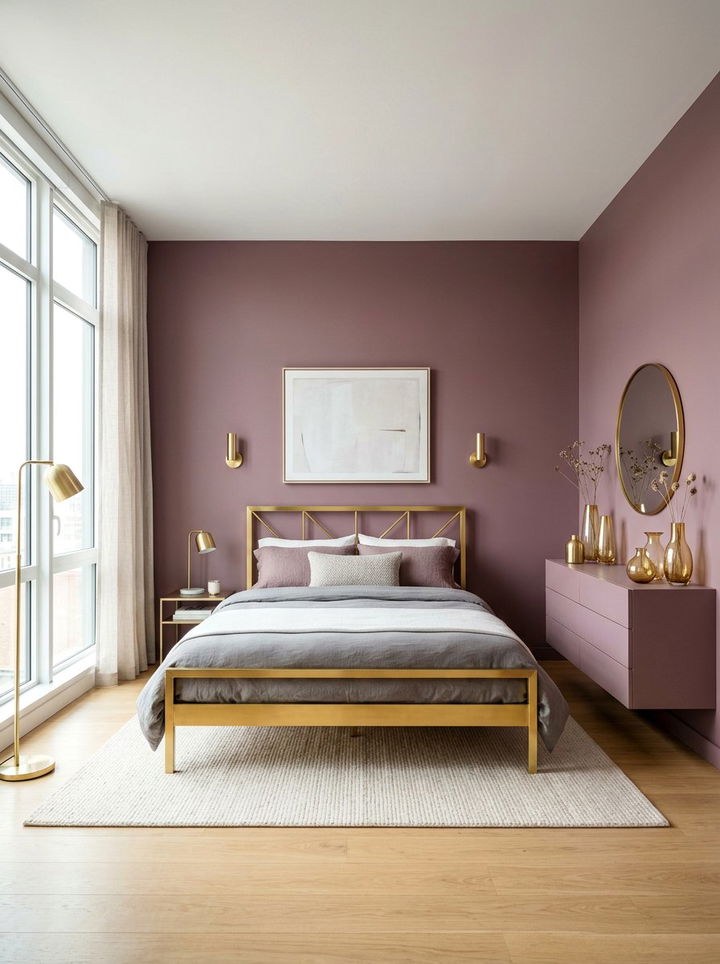 Matte mauve walls polished gold accents - 30 mauve and gold bedroom ideas