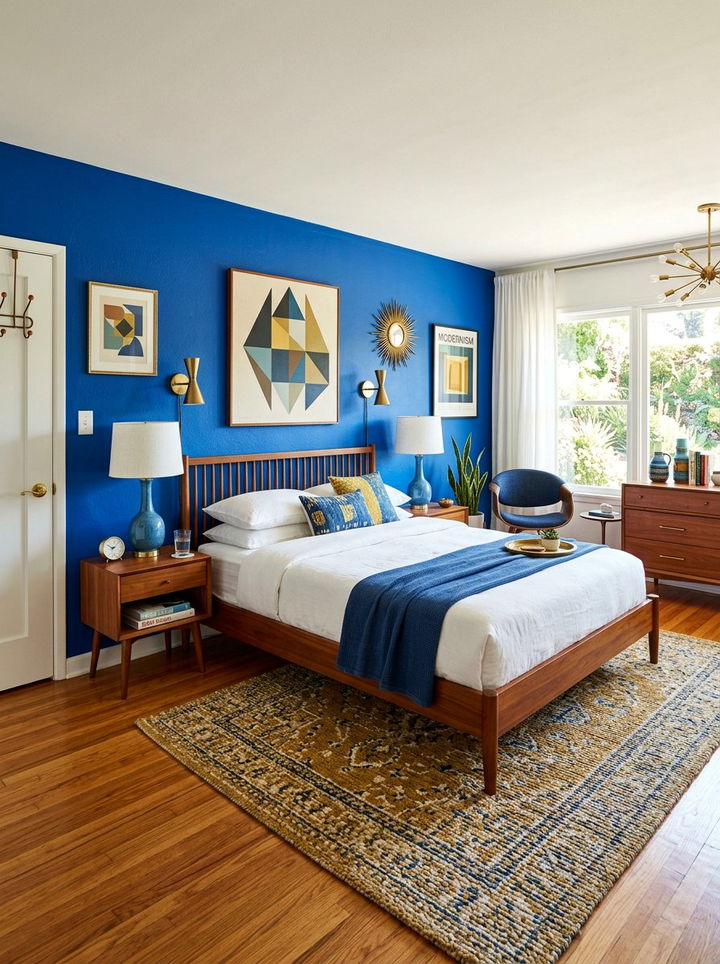 Mid Century Modern Blue Bedroom - 30 cobalt and white bedroom ideas