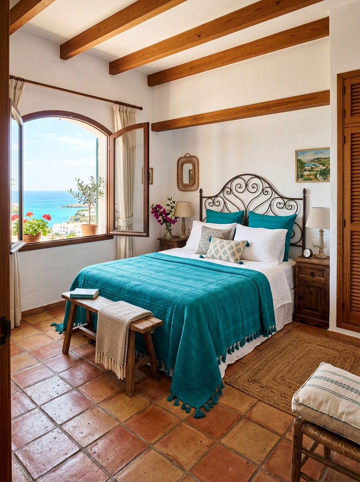 Teal Mediterranean Bedspread - 30 bedroom bedspreads