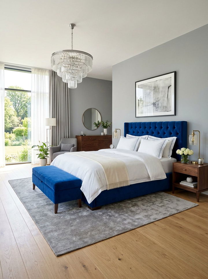 Velvet Cobalt Bed - 30 cobalt blue bedroom ideas