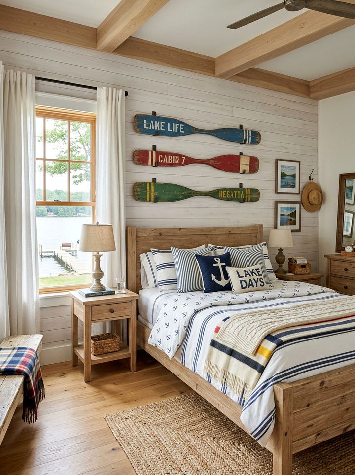 Vintage oars wall decor - 30 lake house bedroom ideas