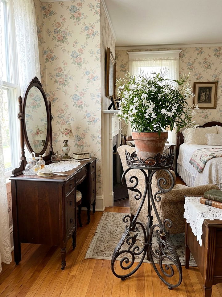 Vintage style plant stand - 30 bedroom plant stands