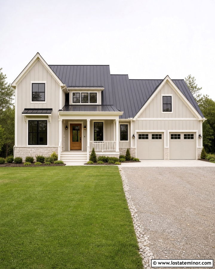Beige Farmhouse With White Trim - 30 Beige House Design With Trim Ideas