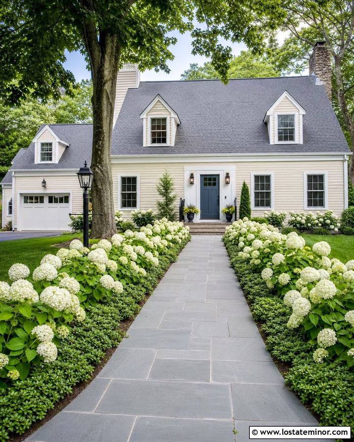Beige House Walkway With Hydrangeas - 30 Beige House Design With Walkway Ideas