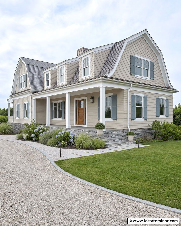 Beige House With Driftwood Gray Shingles - 30 Beige House Design With Shingles Ideas