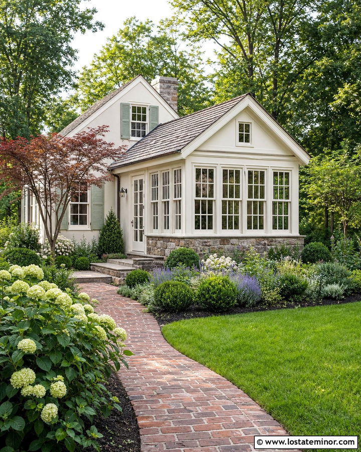 Beige House With Garden Sunroom - 30 Beige House Design With Sunroom Ideas