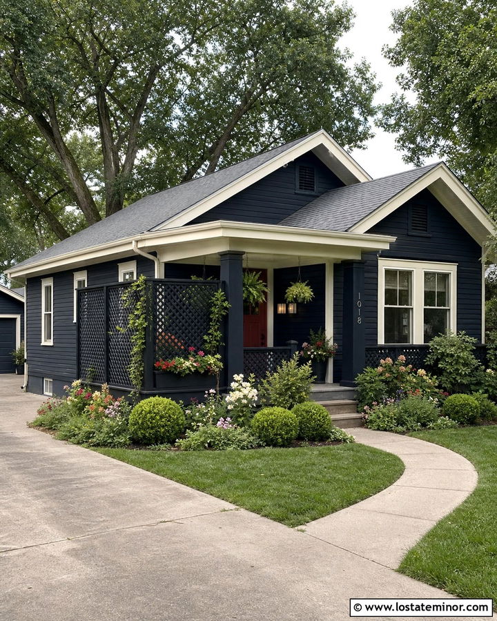 Black Bungalow With Lattice Privacy Fence - 30 Black House Design With Fence Ideas