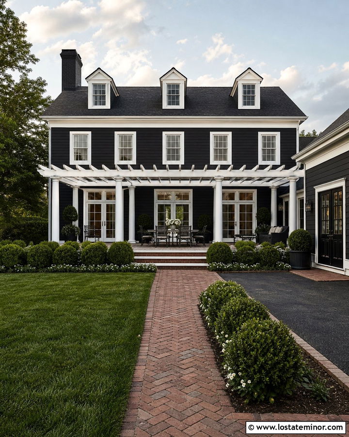 Black Colonial House With White Pergola - 30 Black House Design With Pergola Ideas