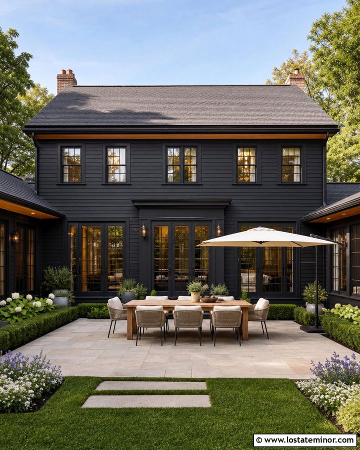Black House With Backyard Dining Area - 30 Black House Design With Backyard Ideas