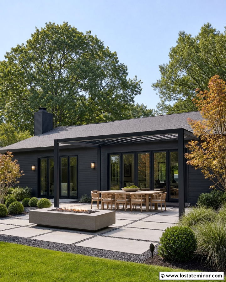Black House With Concrete Backyard Patio - 30 Black House Design With Backyard Ideas