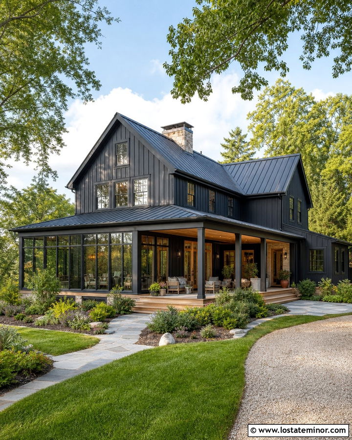 Black House With Wraparound Sunroom - 30 Black House Design With Sunroom Ideas