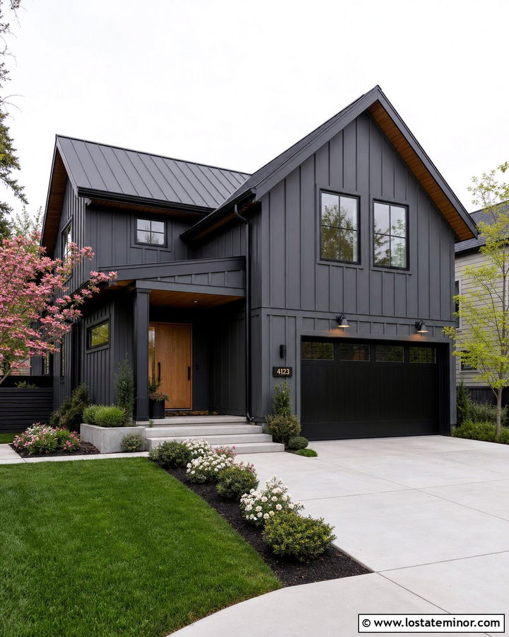 Charcoal Grey House With Black Gables And Trim - 30 Charcoal Grey House Design With Gables Ideas