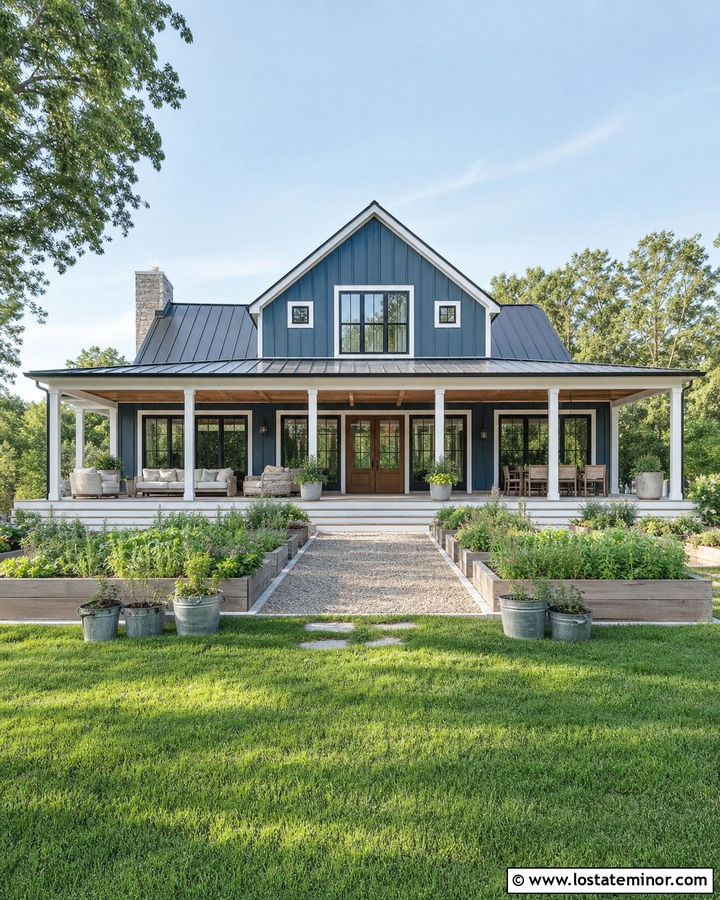 Denim Blue House With Farmhouse Backyard - 30 Denim Blue House Design With Backyard Ideas