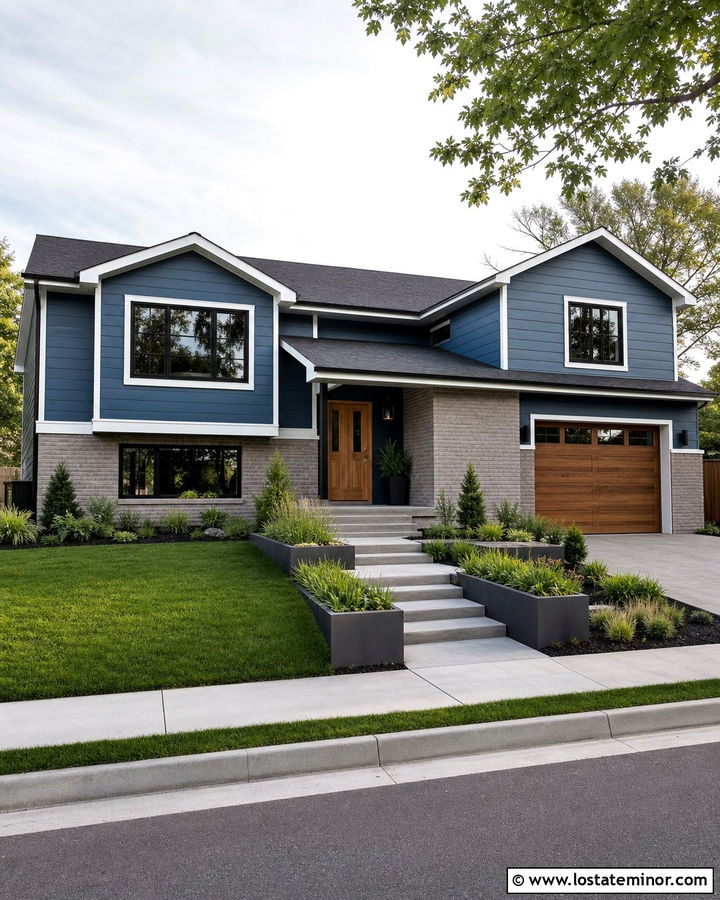 Denim Blue Split Level House With Charcoal Roof - 30 Denim Blue House Design With Shingles Ideas