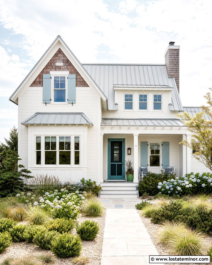 Divine White Coastal House With Teal Screen Door - 30 Warm White House Design With Screen Door Ideas
