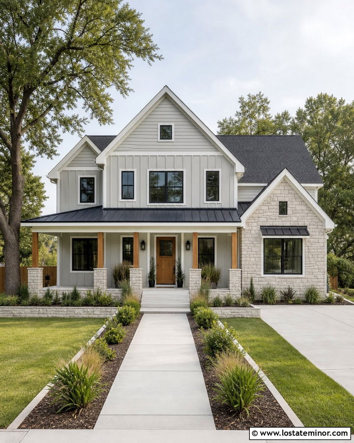 Dove Grey House With Modern Farmhouse Gables - 30 Dove Grey House Design With Gables Ideas