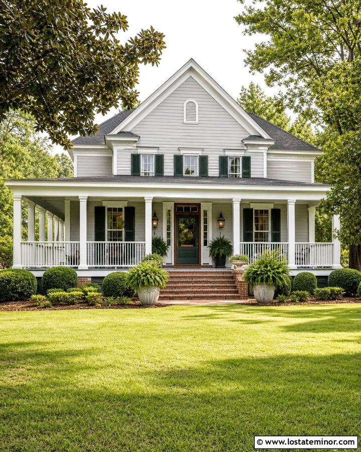 Dove Grey Southern House With Green Screen Door - 30 Dove Grey House Design With Screen Door Ideas