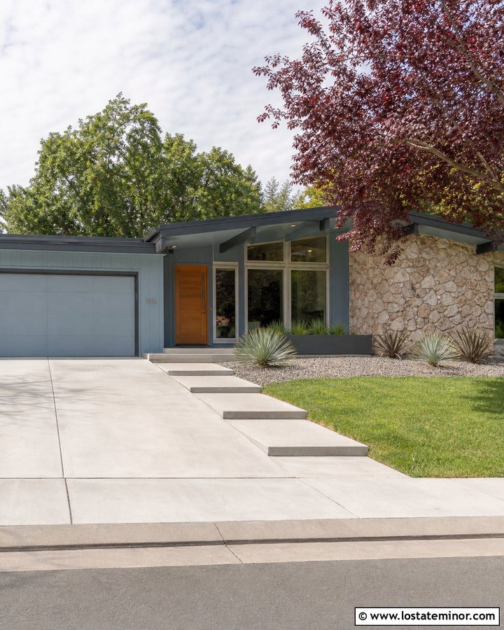 Dusty Blue Midcentury House With Aluminum Window Frames - 30 Dusty Blue House Design With Window Frames Ideas