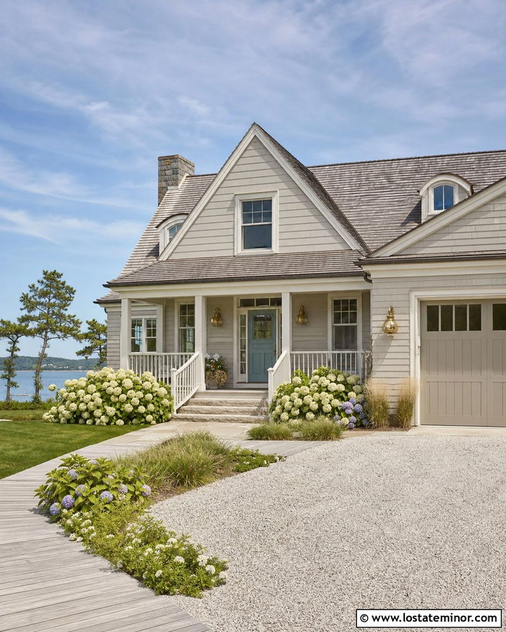 Greige Coastal House With Nautical Lighting - 30 Greige House Design With Lighting Ideas