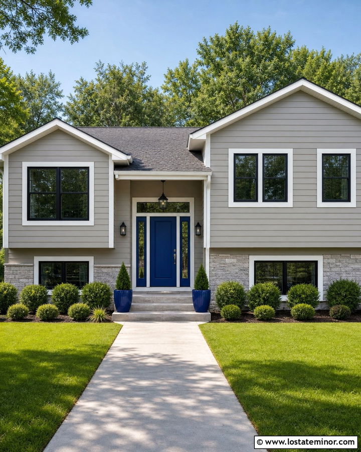 Greige House With Cobalt Blue Front Door - 30 Greige House Design With Front Door Ideas