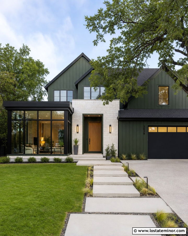 Hunter Green Contemporary House With Flat Roof Sunroom - 30 Hunter Green House Design With Sunroom Ideas