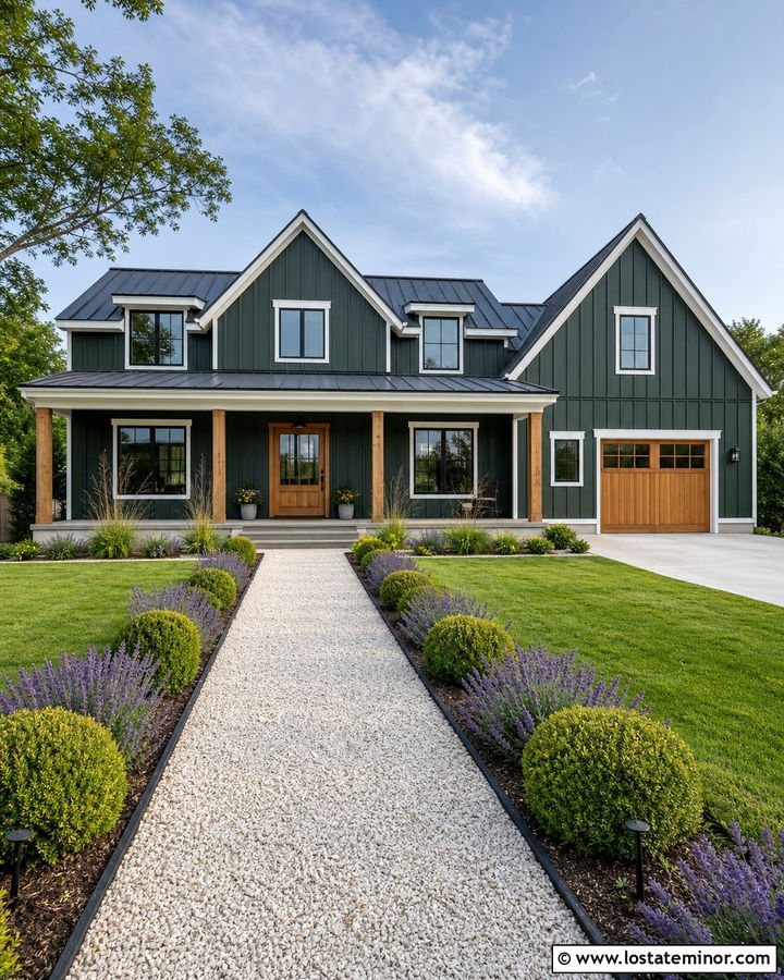 Hunter Green Farmhouse With Gravel Walkway - 30 Hunter Green House Design With Walkway Ideas