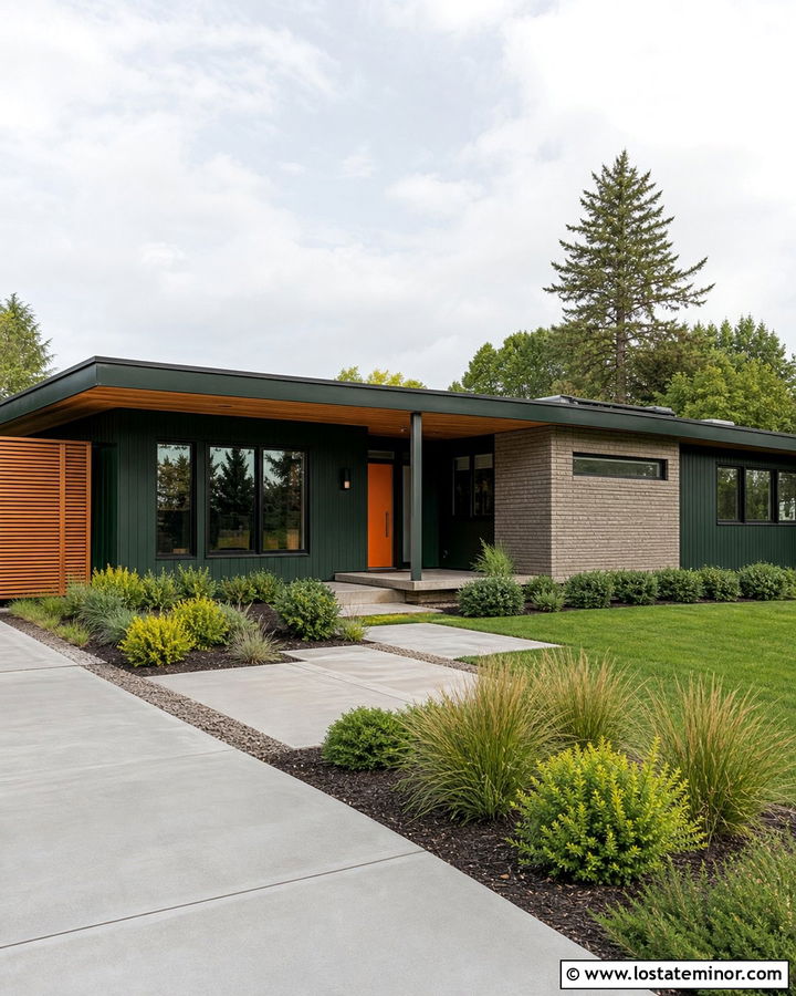 Hunter Green House With Cedar Slat Porch Ceiling - 30 Hunter Green House Design With Porch Ceiling Ideas